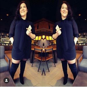 Pussy bow mini shirt dress - size 14. It also has pockets.